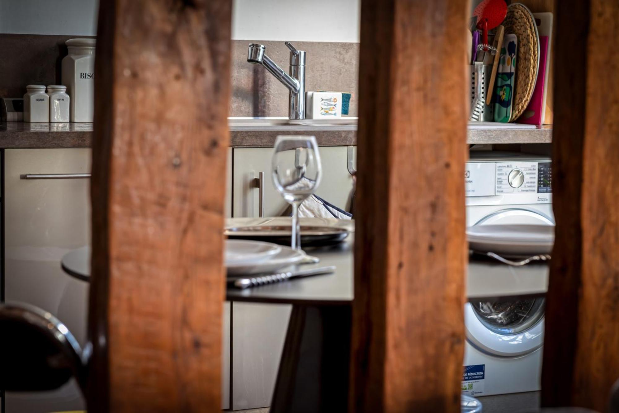 Gerard, Appartement Central Avec Parking Prive รูออง ภายนอก รูปภาพ